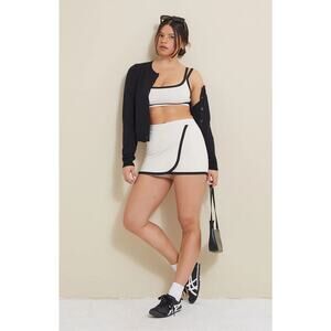 PAC 1980 PAC WHISPER Active White Mini Skort - Size XS